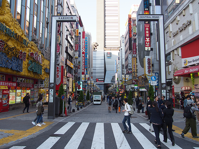 新宿歌舞伎町商店街