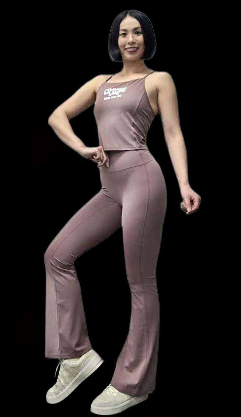 Women’s Athlete Model